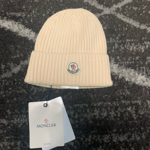 Moncler Cashmere Winter Beanie - Picture 1 of 2